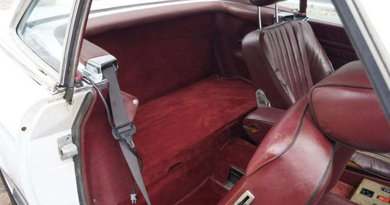 Mercedes-Benz SL cena 42900 przebieg: 149928, rok produkcji 1988 z Janikowo małe 781